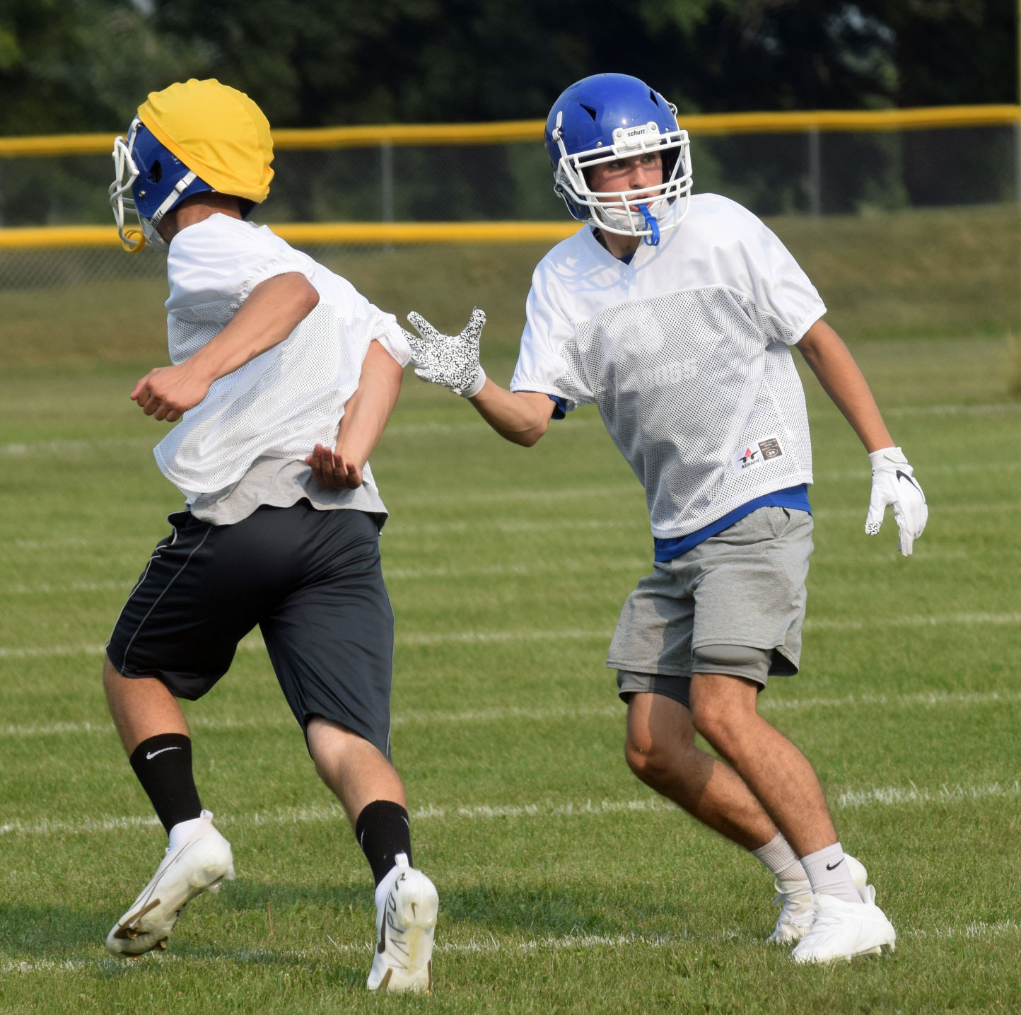 Pardeeville defensive back